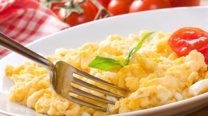 Oeufs brouillés au fromage